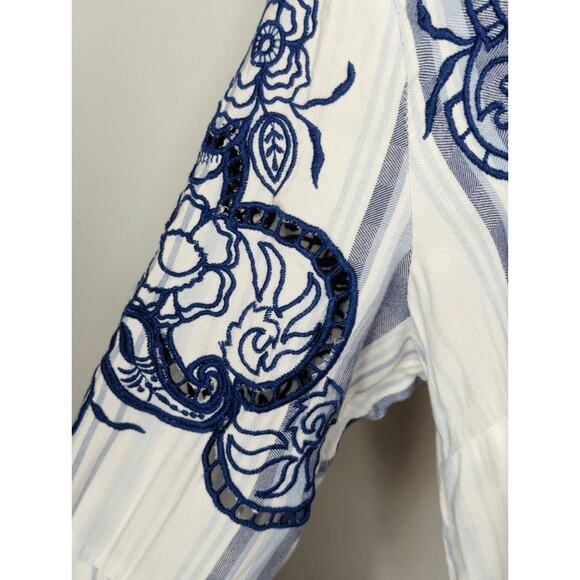 Chico's White & Blue Nautical Striped Embroidery Blouse Women 12/14 Boho Coastal - Picture 7 of 14